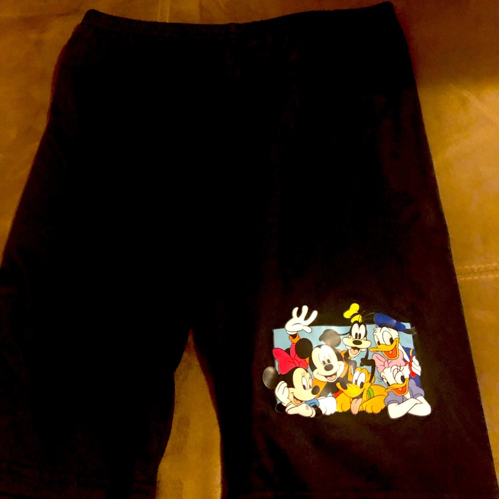 Disney spandex size small even though they say large.